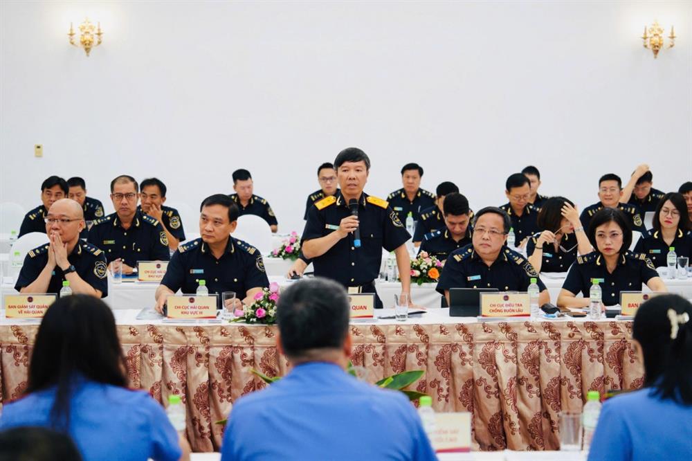 Trong 6 tháng đầu năm Hải quan xử lý khối lượng hàng hoá vi phạm ước tính 13.614 tỷ đồng